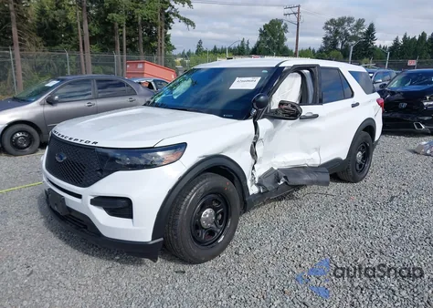 2020 Ford Police Interceptor Police Interceptor z USA, uszkodzony, nr VIN 1FM5K8AC9LGC93413